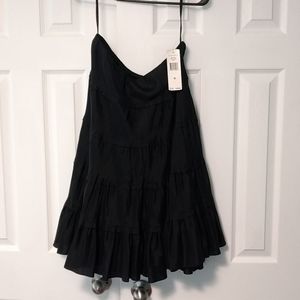 Ralph Lauren size Medium black, knee length silk skirt